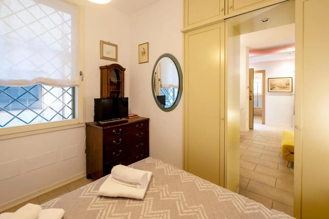 Getthekey S.Stefano Apartment Bologna 0*,  Italy