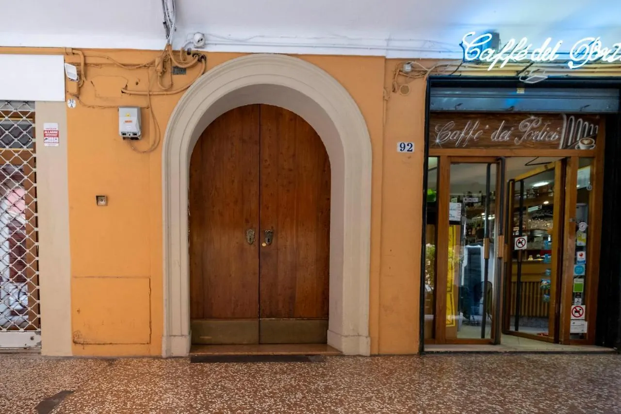 Getthekey S.Stefano Apartment Bologna 0*,